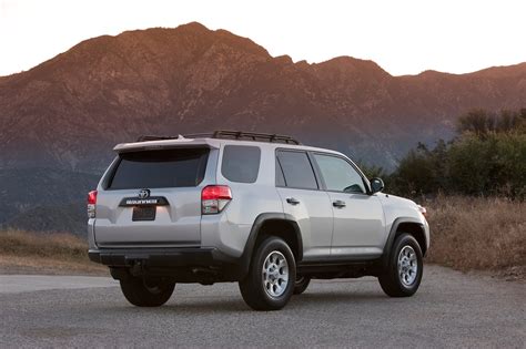 2013 Toyota 4runner Reviews And Rating Motor Trend