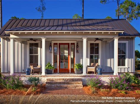 Mar 23, 2021 · roof pitches with lower angles, such as 1/12 up to 3/12 are found in more urban, contemporary style houses and in industrial buildings and shacks. Modern Farmhouse | Cottage design, Cottage style, Cottage plan