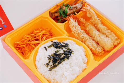 Inii dapet 2 pcs shrimp roll, 2 pcs egg roll, mayo (harusnya ada saladnya sih kek biasa, tapi aku gamau pake salad), sama nasi putih. HokBen (Hoka Hoka Bento), Cilandak - Lengkap: Menu terbaru ...