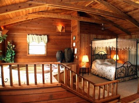 Below, we show you the best luxury cabins we discover for less. Hot tub in bedroom in log cabin. Win | Home | Pinterest