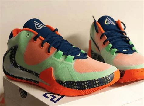 Search for text in self post contents. 字母哥新款签名战靴镭射反钩!Nike Zoom Freak 1 "Skills Academy"曝光!-莆田高仿鞋Fake网