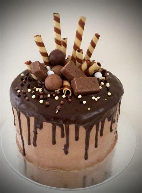 Penang cakes evadis cakes unique sculpture fondant cakes from. Chocolate Dripping Cake- Cakes by Ayomi | Chocolate cake ...