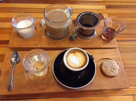 Only 15 minutes from historic downtown st. 7 Best Coffee Houses In St. Louis | Coffee house, Best ...