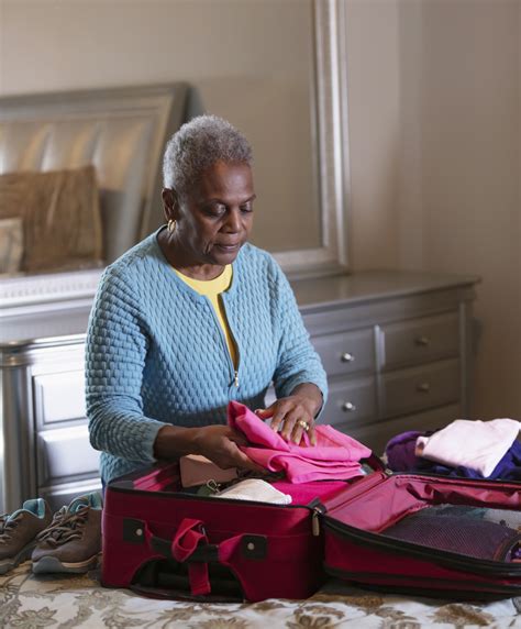 What to Do if You or a Loved One Dies While on Vacation - Colonial Penn