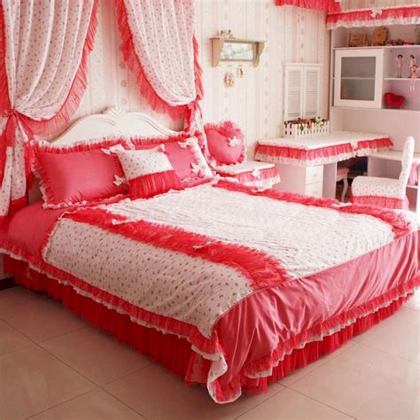 40 Cute Romantic Valentines Bedroom Decor Ideas