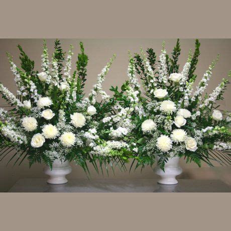 Maybe you would like to learn more about one of these? Pin von Shana Muaiava auf Beautiful Flower Decor | Große ...