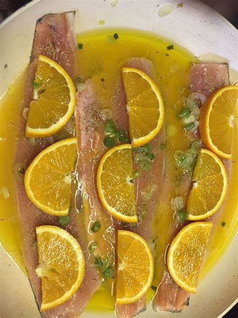 Inserire nel mio libro di ricette invia questa. Trota salmonata all'arancia, la ricetta