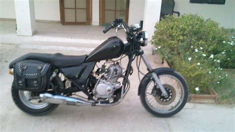 The model introduced in south africa and pakistan was known as. Honda CD 200 1990 of moor59 - Member Ride 16347 | PakWheels