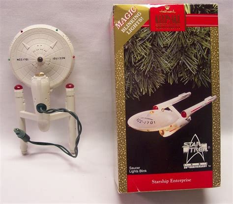 Hallmark Keepsake Star Trek Starship Enterprise Light Up Christmas