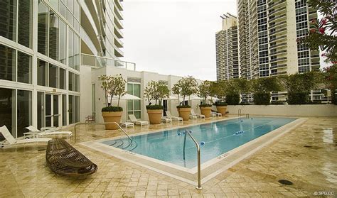 ICON South Beach, Luxury Waterfront Condos in Miami Beach