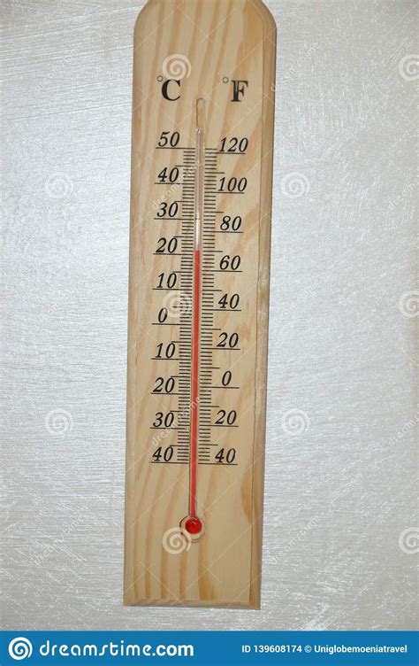 Thermometer Measuring Hot Cold Temperature Stock Images Download 555