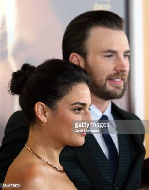 Chris Evans Jenny Slate Photos And Premium High Res Pictures Getty Images
