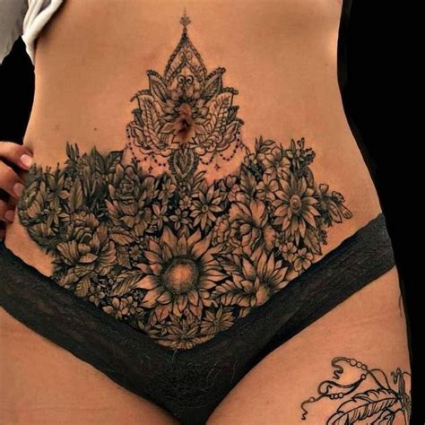 21 Sexiest Belly Button Tattoos That Stand Out From The Play Pretty Belly Buttons Tattoo 26 Min