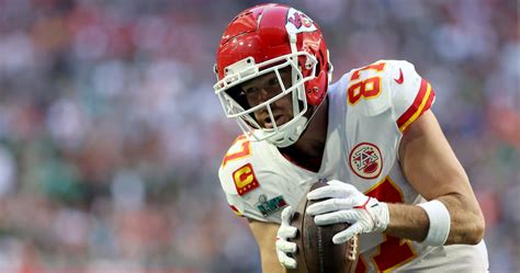 Fantasy Football 2023: Examining Preseason Mock Draft and Cheatsheet