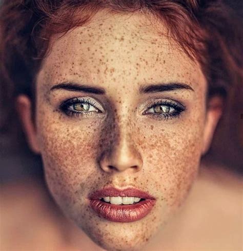 Klasse Sommersprossen Red Hair Freckles Beautiful Freckles Most Beautiful Eyes