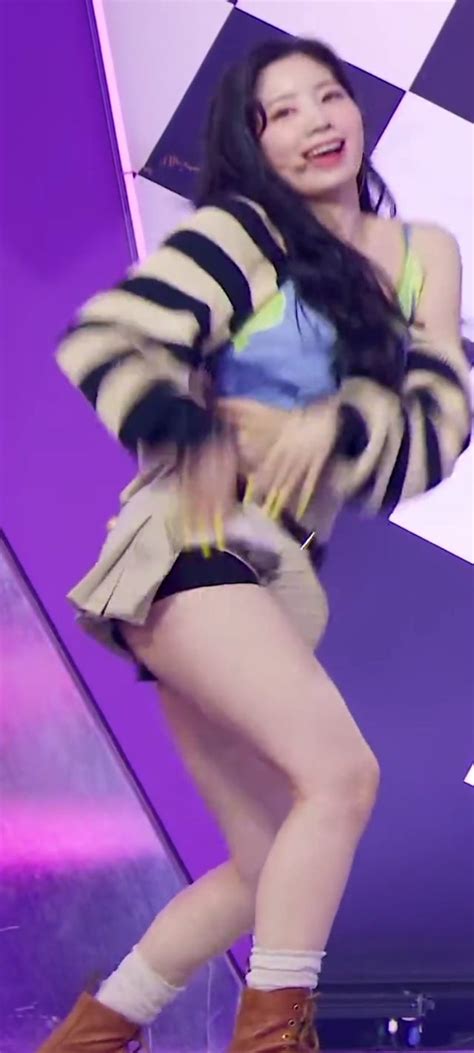 Hips Of The Year Dahyun 🥵 R Twicensfw