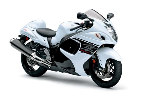 Suzuki offers 8 models in india. 2017 Suzuki Hayabusa Launched at Rs 13.88 lakhs; Hike of Rs 31.2k