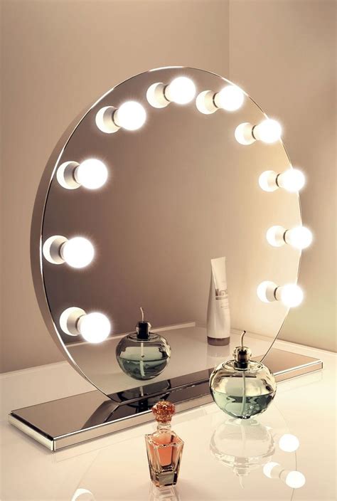 6 Best Lighted Makeup Mirrors You Can Find On Amazon In 2020 Makeup