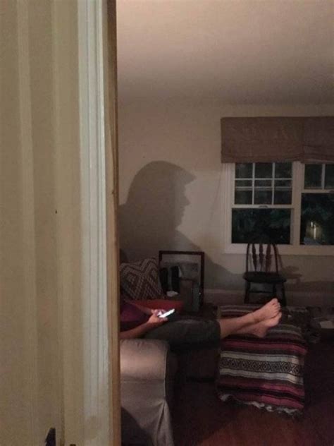Something Is Going On With These Silhouettes 20 Pics