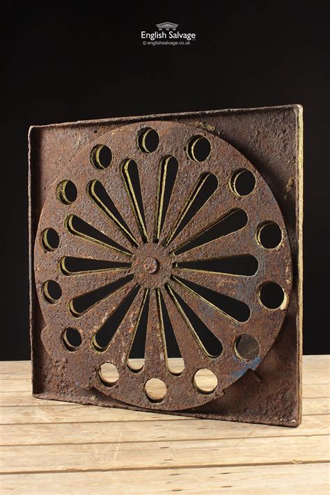 Cast Iron Decorative Plate