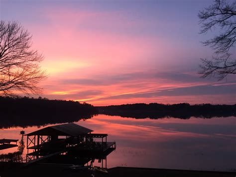 Sunset This Evening Over Lake Tuscaloosa Photo From Carolccs1222