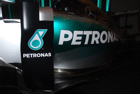 Petronas Race To Win Campaign Offers F1 Team Merchandise Autoworld