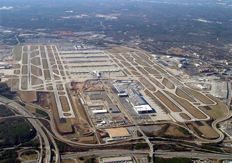As Atlantas Airport Grows Smaller Airports Lose Passengers