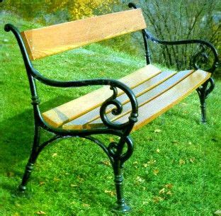 Die deutsche bank passt sich ihnen an und gestattet ihnen so unabhängig zu sein, wie. Alte Gartenbank Gebraucht | Gartenbank, Garten, Bank