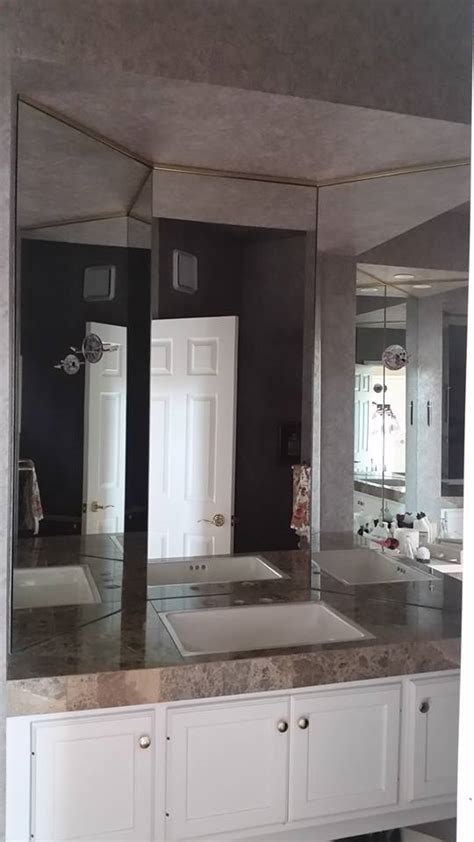 Frame a bathroom mirror in minutes with mirrormate's custom mirror frame kit. Custom Cut Mirrors in Minneapolis | Vanity & Framed Mirrors
