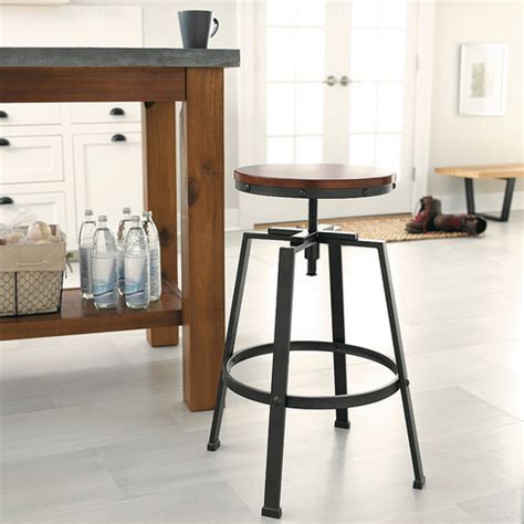 See before pictures and shopping sources for all our farmhouse finds. 10 Farmhouse Bar Stools For Your Kitchen - Style Your ...