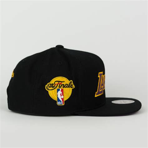 See more of los angeles lakers on facebook. Czapka Mitchell and Ness Los Angeles Lakers snapback ...