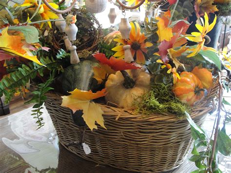 Dramatic Fall Table Displays Nell Hills