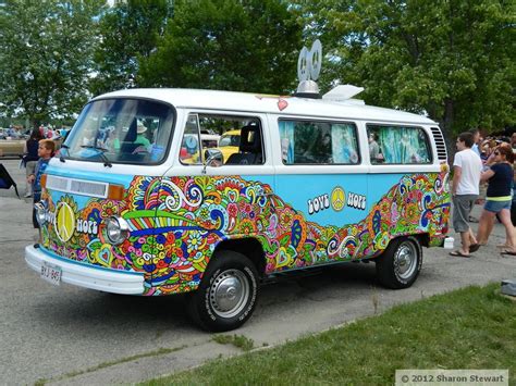 Vw 1979 Hippy Van Vw Hippie Van Hippie Bus Hippie Van