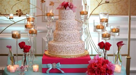 The wedding cake, of course! Vons Wedding Cakes - Wedding and Bridal Inspiration