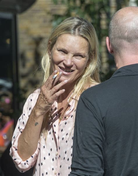 Kate Moss With Her Brother And Father In London 09102023 • Celebmafia