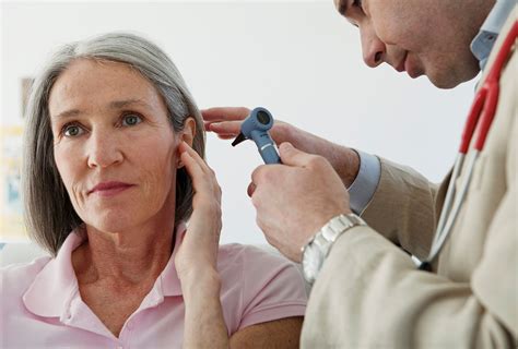 How To Relieve Ear Pain Ear Pain When Lying Down