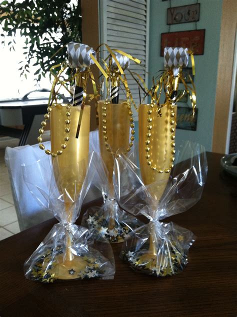 New Years Eve Party Favors Confetti Champagne Glass Beads And Party