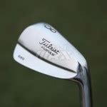 34.5 inches, 2 degrees, 0.5 degrees flat. Adam Scott WITB 2014 - GolfWRX