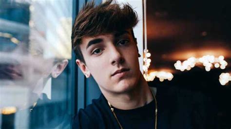 Bryce hall is an american tiktok star and social media personality. Bryce Hall Age, Birthday, Height, Net Worth, Family, Salary