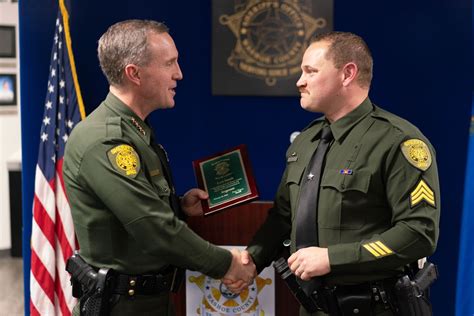 Washoe County Sheriff To Promote Lieutenant Four New Sergeants During Ceremony In Reno Krnv