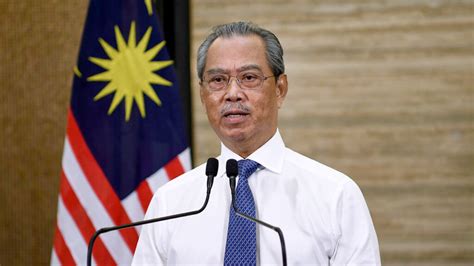 — picture by yusof mat isa PM announces 3-month loan moratorium extension for those ...