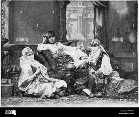 Harem Girls Hi Res Stock Photography And Images Alamy