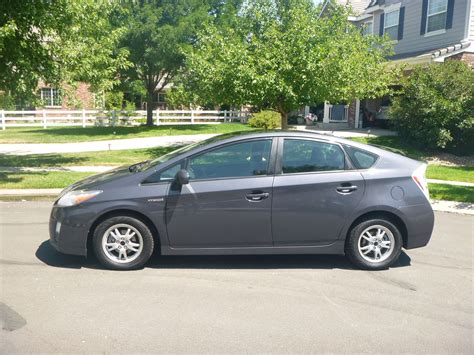 Fuel economy of the 2010 toyota prius. 2010 Toyota Prius V - Private Car Sale in Aurora, CO 80018