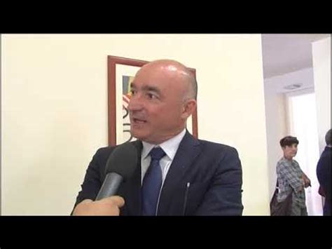 Ricordo che lei comincio a parlare, ma io io mi misi a ridere e cominciai a infilare la calza di seta. Brindisi è pronta a far festa con il "Vinibus Terrae 2018 ...