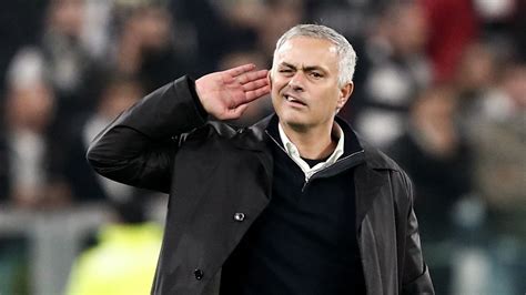 Renowned for his tactical prowess, he has won 25 senior trophies during his time in charge of fc porto, inter milan, chelsea (over two spells), real madrid and manchester united. Clarence Seedorf Ragukan Jose Mourinho Bertahan Lama Di ...