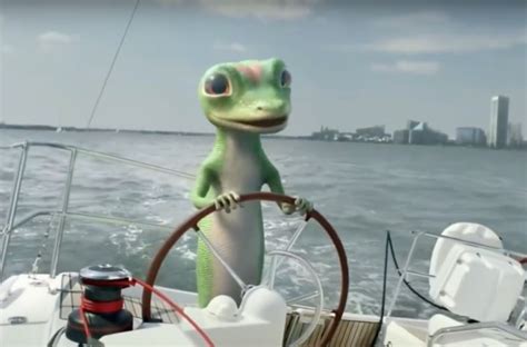 Geico Gecko Run Over By Car The Geico Gecko Has A Flat Tire ~ Gecko Behind The Scenes Commercial