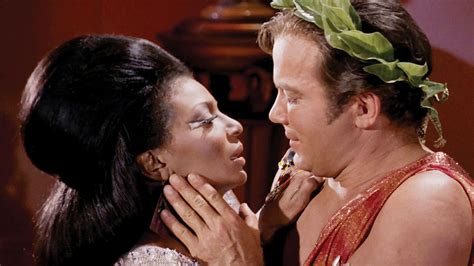 Tv S First Interracial Kiss Star Trek In Hollywood Reporter
