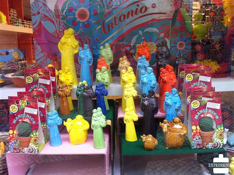 Quem dá ao pobre empresta ao senhor, e ele lhe retribuirá o benefício. Lisboa - O dia da sardinha inflacionada - Arraial de Santo ...