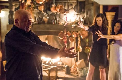 ‘witches Of East End Ep Maggie Friedman Teases A ‘shocking Death In