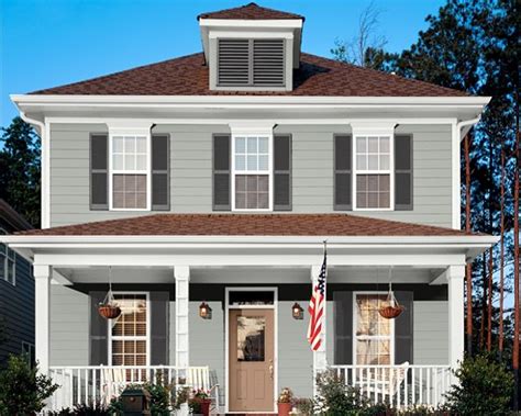 I chose sherwin williams mindful gray as the main color, and extra white (the base color right out of the can) for the trim. Sherwin Williams colors - Magnetic Gray | House paint ...